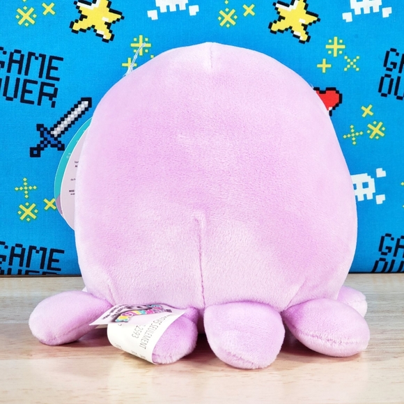 Squishmallow Violet the Octopus 5" with Hearts Canada Import from Toronto CA NWT - Picture 4 of 12